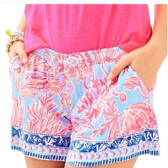 Lilly Pulitzer Pants - Lilly Pulitzer Katia Mid-Rise Shorts Size Small
